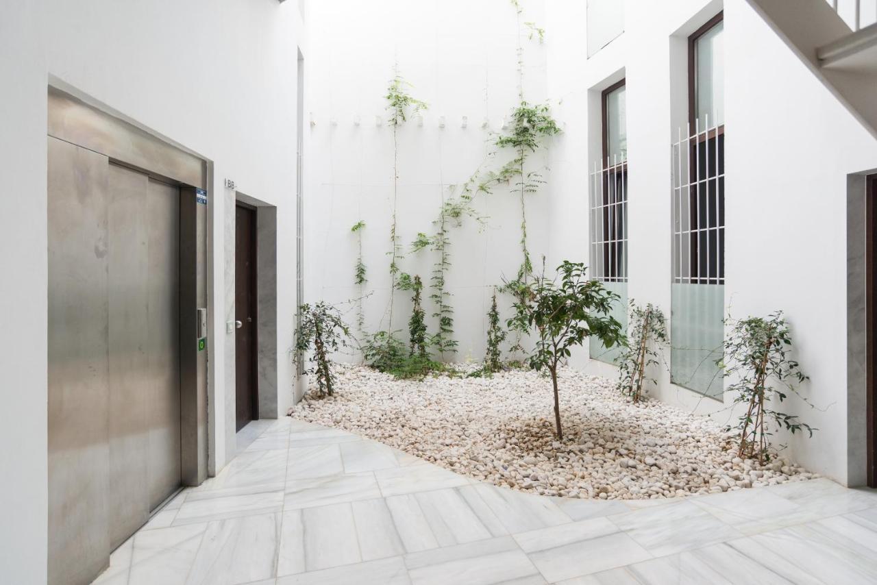 Malaga City Breaks Ngoại thất bức ảnh