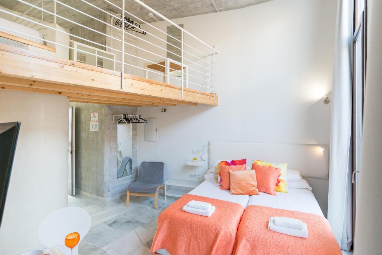 Malaga City Breaks Ngoại thất bức ảnh