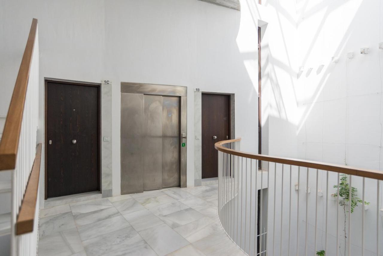 Malaga City Breaks Ngoại thất bức ảnh